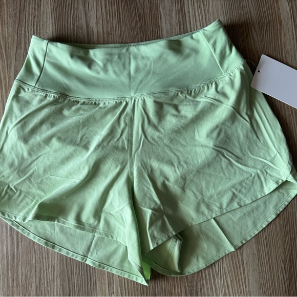 lululemon athletica Pants - LULULEMON Speed Up HR Shorts 4” *Mesh Vent. NWT. Size XS.